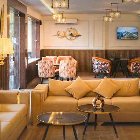 Stone Wood Hotel, Rishīkesh المظهر الخارجي الصورة