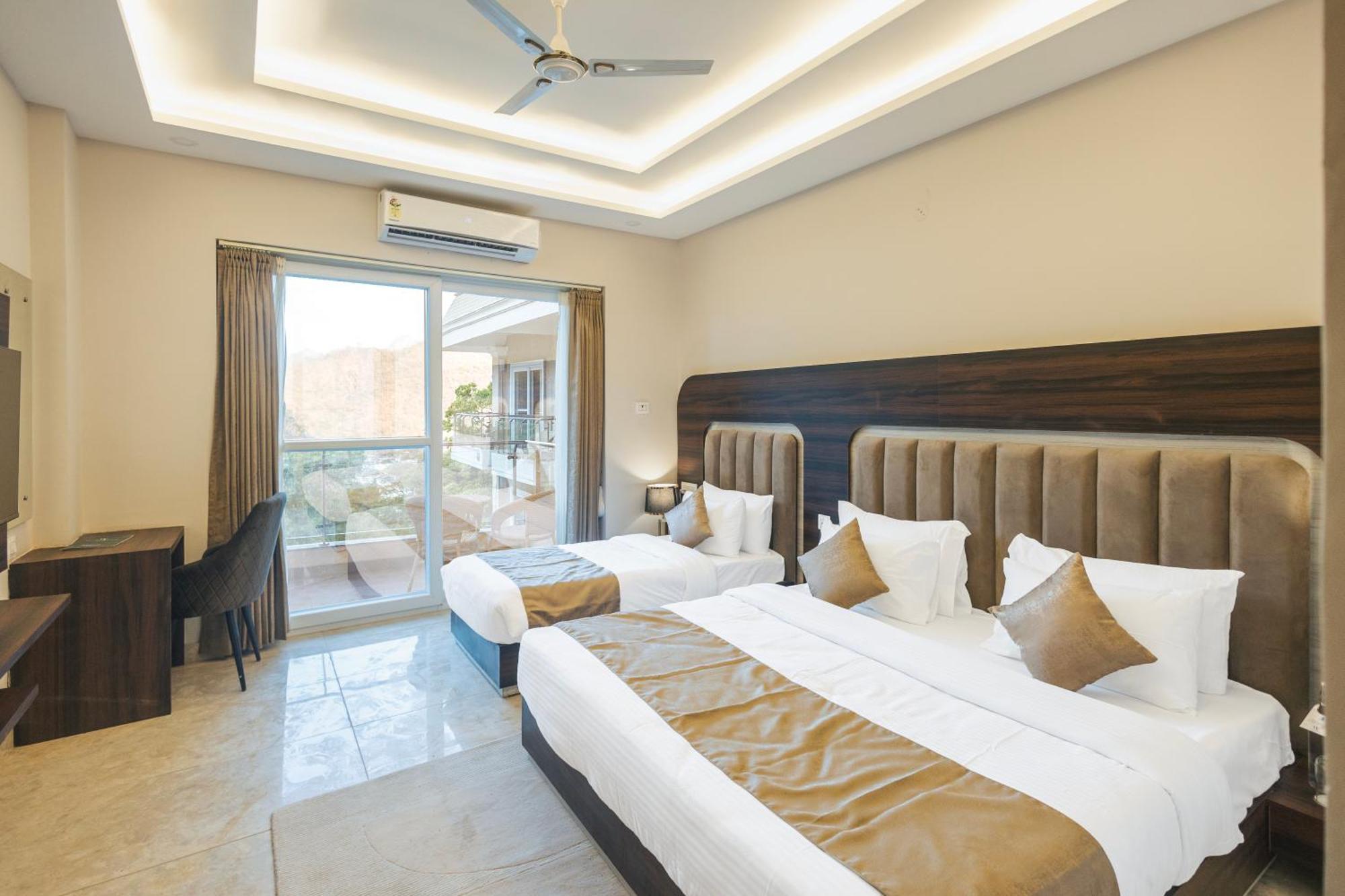 Stone Wood Hotel, Rishīkesh المظهر الخارجي الصورة