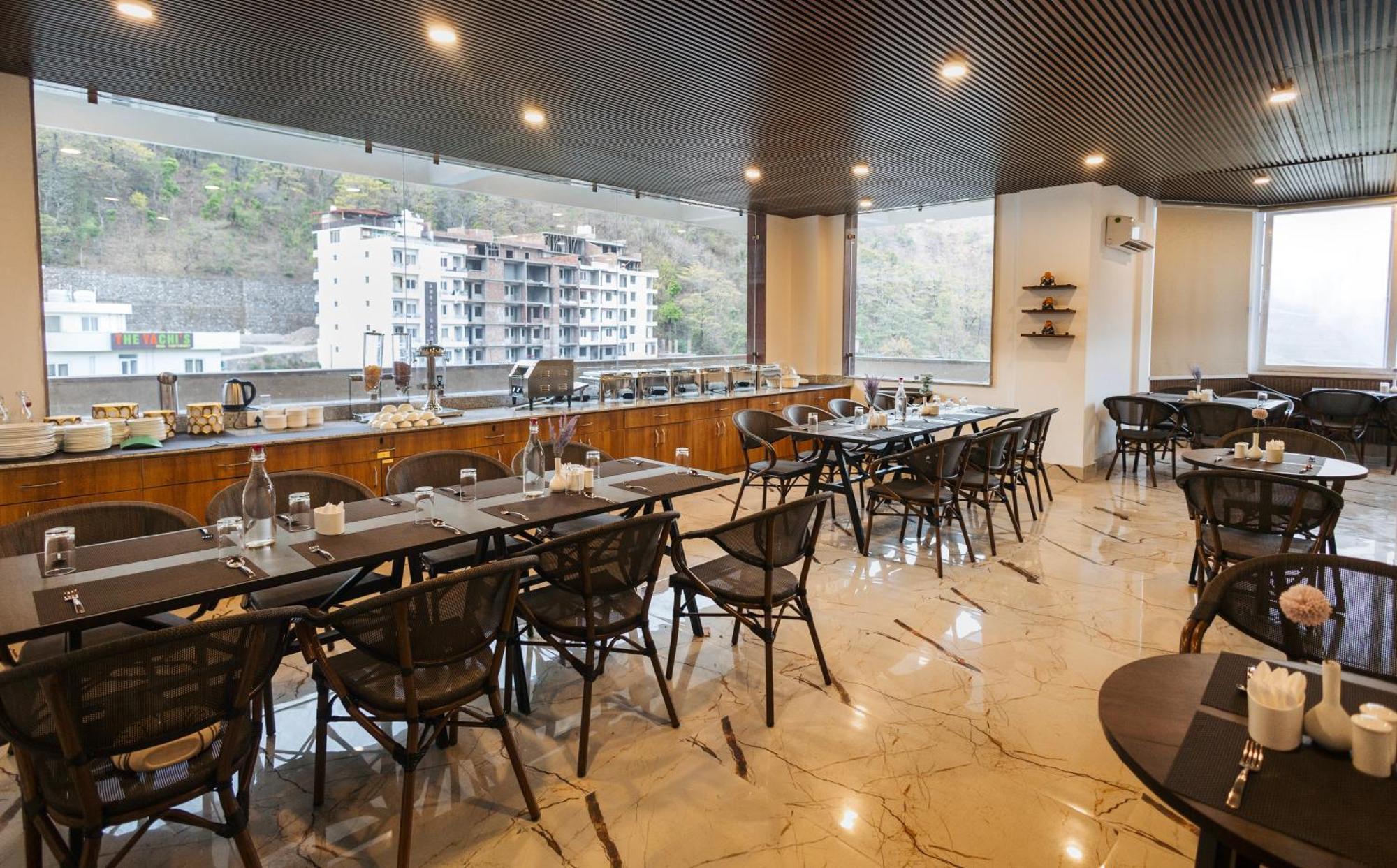 Stone Wood Hotel, Rishīkesh المظهر الخارجي الصورة